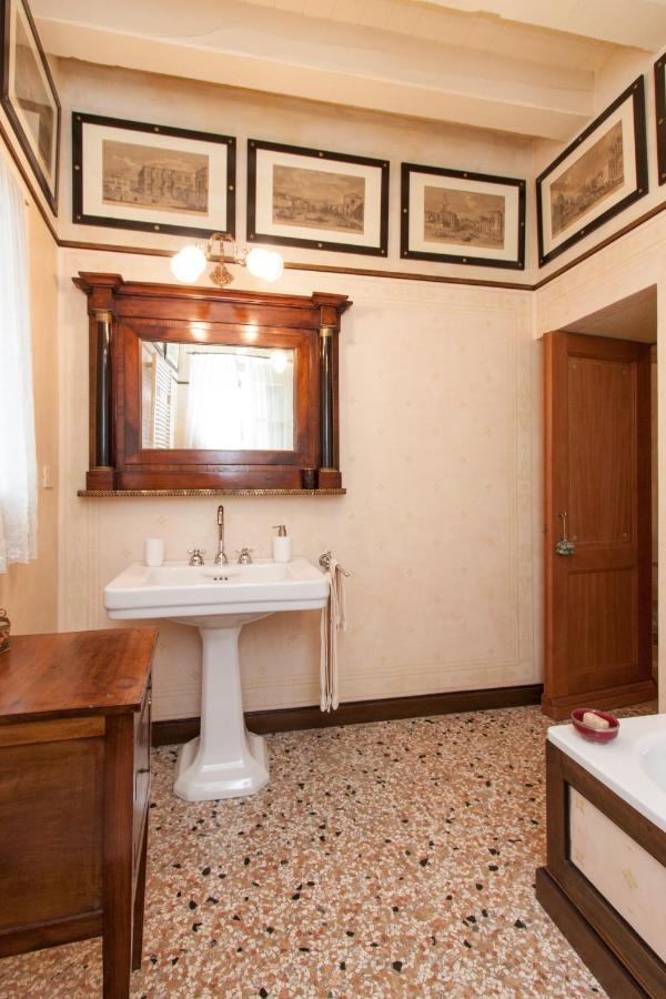 Explore Venice From A Sophisticated Hideaway In San Polo Ngoại thất bức ảnh