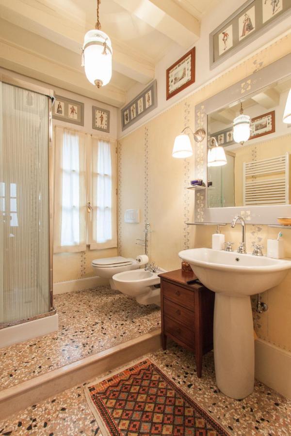 Explore Venice From A Sophisticated Hideaway In San Polo Ngoại thất bức ảnh