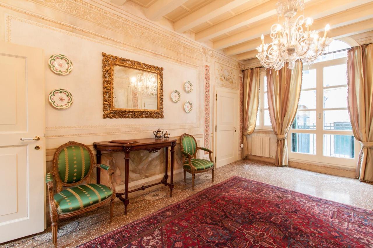 Explore Venice From A Sophisticated Hideaway In San Polo Ngoại thất bức ảnh
